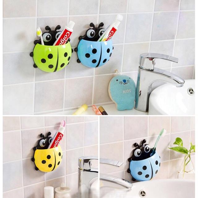 Bọ rùa để bàn chải hút chân không