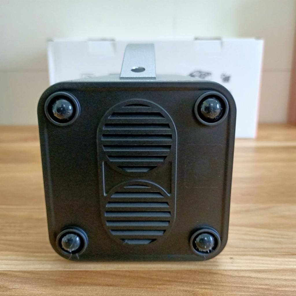 Trạm sạc dự phòng di động tích điện Soulor 250w - 300w phòng khi mất điện, nguồn điện di động cho các phượt thủ