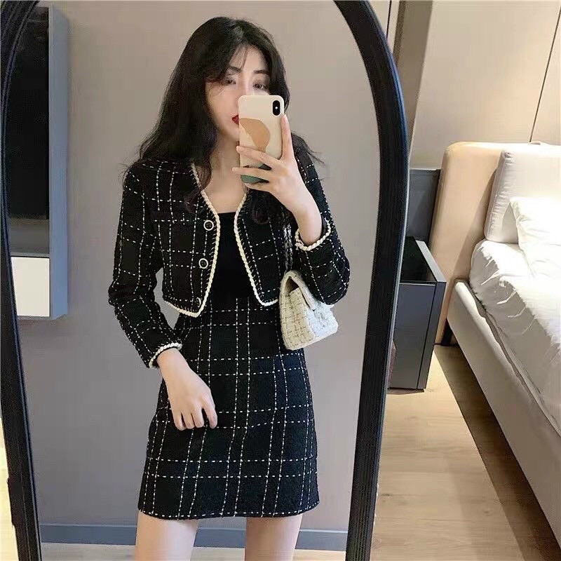 Set dạ tweed 3 món áo khoác croptop áo 2 dây đen kèm chân váy chữ a kiểu hàn quốc