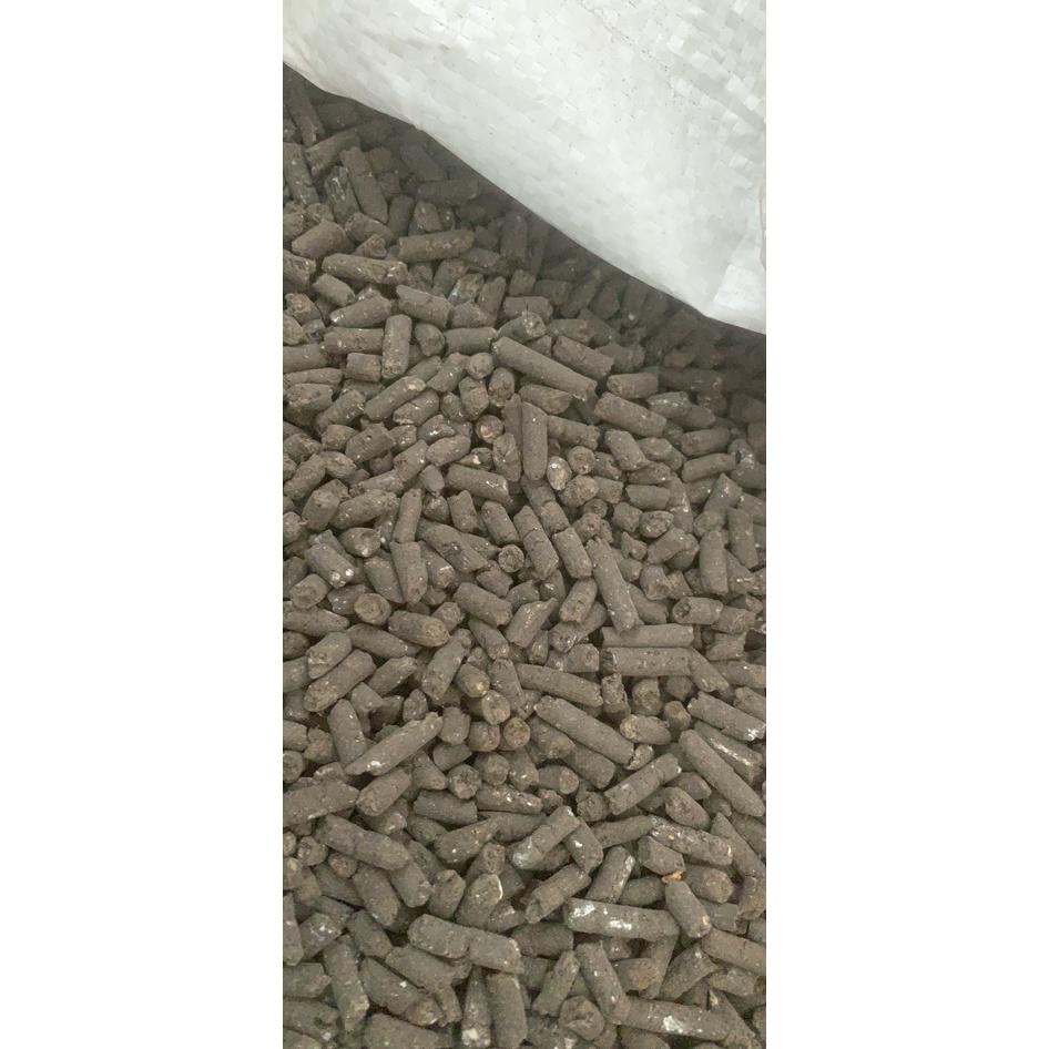 Phân gà  NPK 4-3-4 hữu cơ nhập khẩu từ Nhật bản Japadi gói 1kg