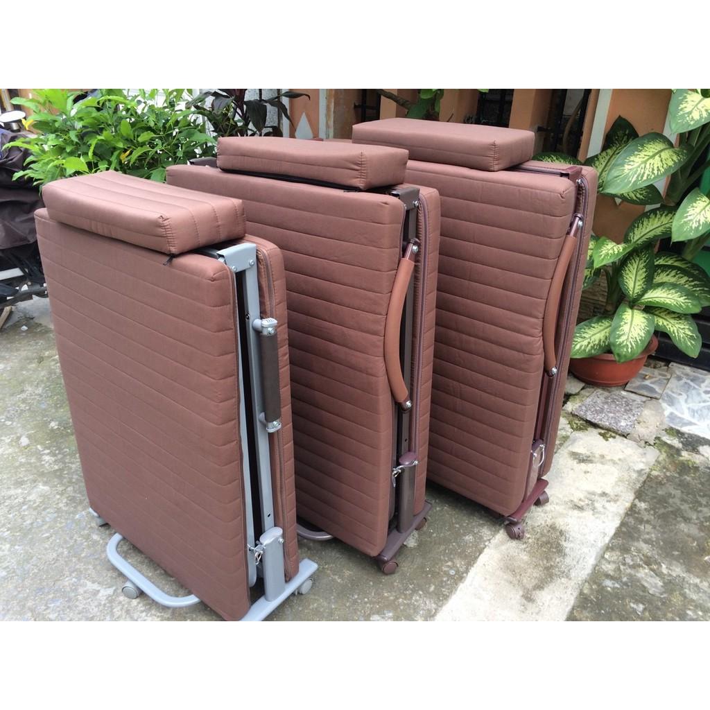Giường gấp Hàn Quốc rộng 90cm có bánh xe di chuyển khuyến mại 2 bộ ga, 1 túi phủ, 1 gối