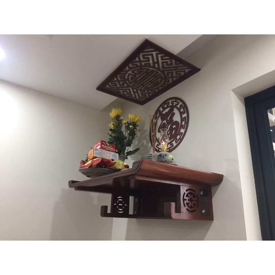 Bàn thờ treo tường bằng gỗ sồi nga 69 cm