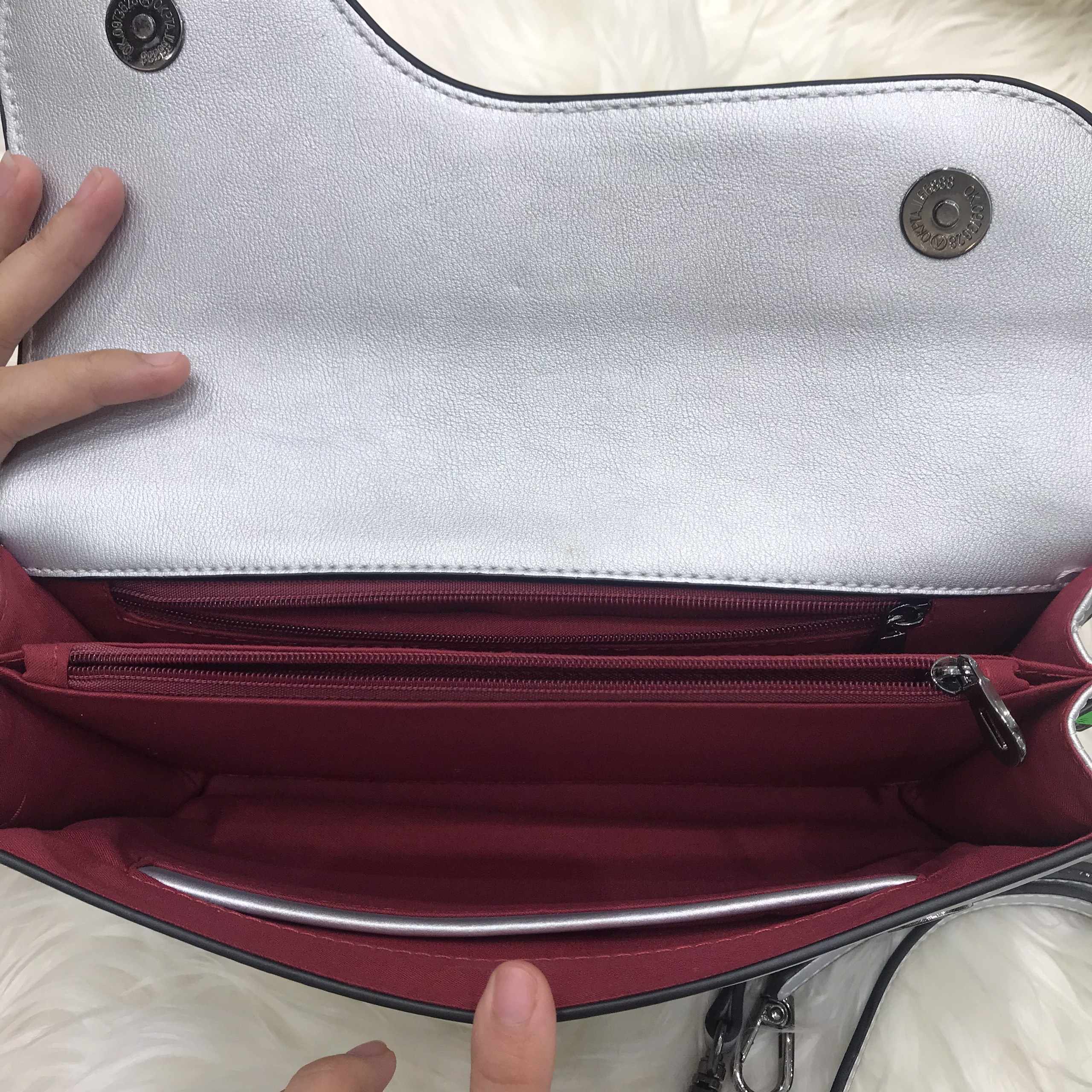 Bóp đầm clutch đeo chéo cầm tay màu bạc xinh xinh cho các bạn nữ - - VX7123B