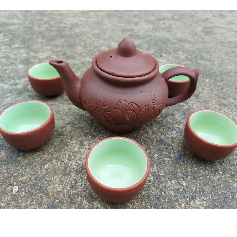 Bộ Ấm chén Tử sa, đất nung nâu đậm hoạ tiết hoa văn