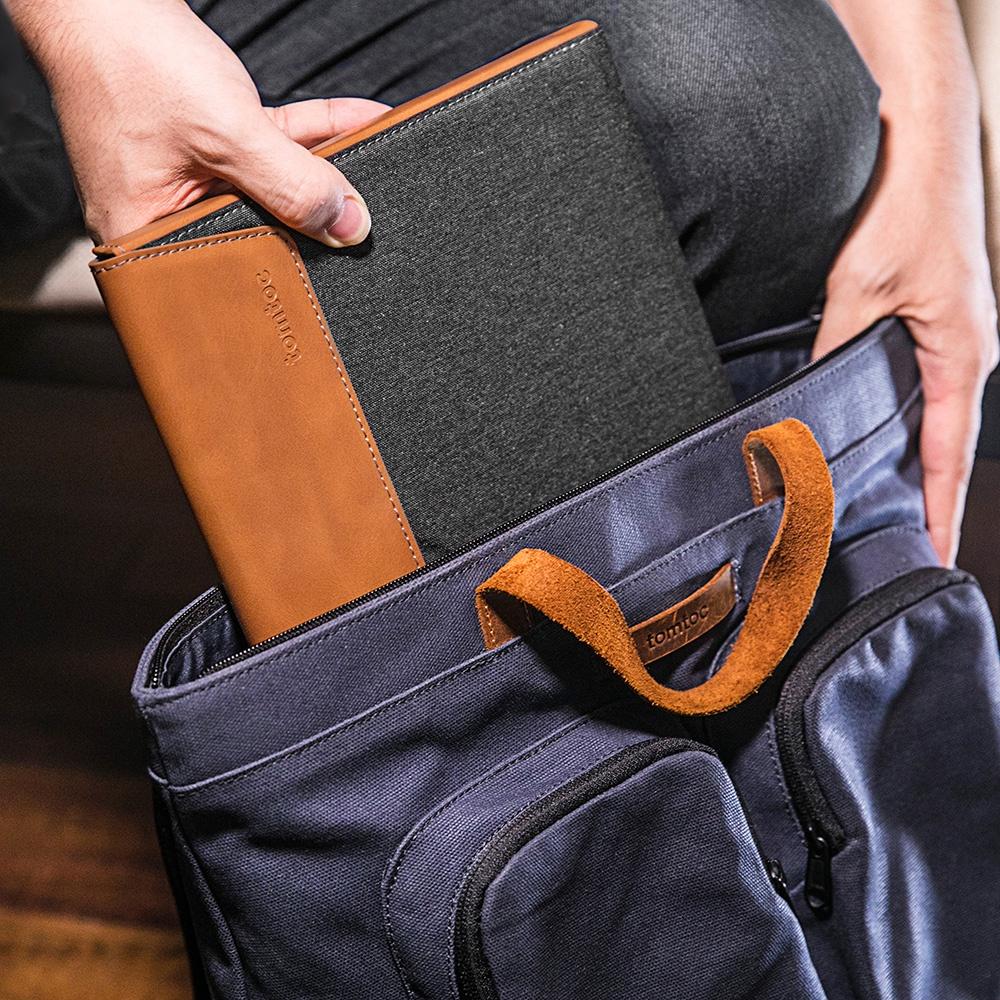 Túi Chống Sốc Tomtoc PREMIUM LEATHER FOR MACBOOK 13/15/16inch - Hàng Chính Hãng