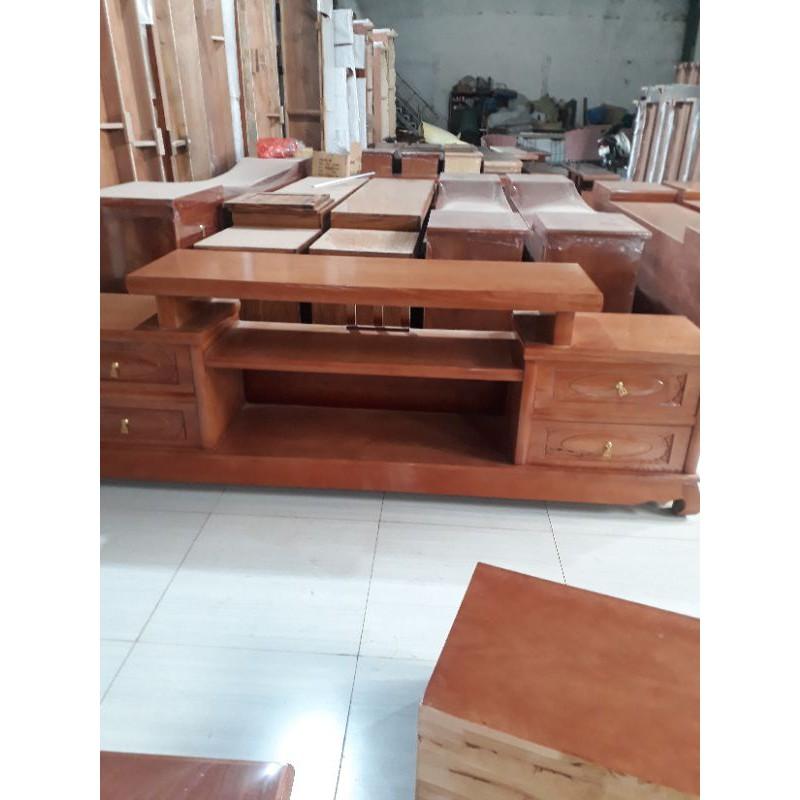 Kệ tivi dài 2m bằng gỗ xoan đào