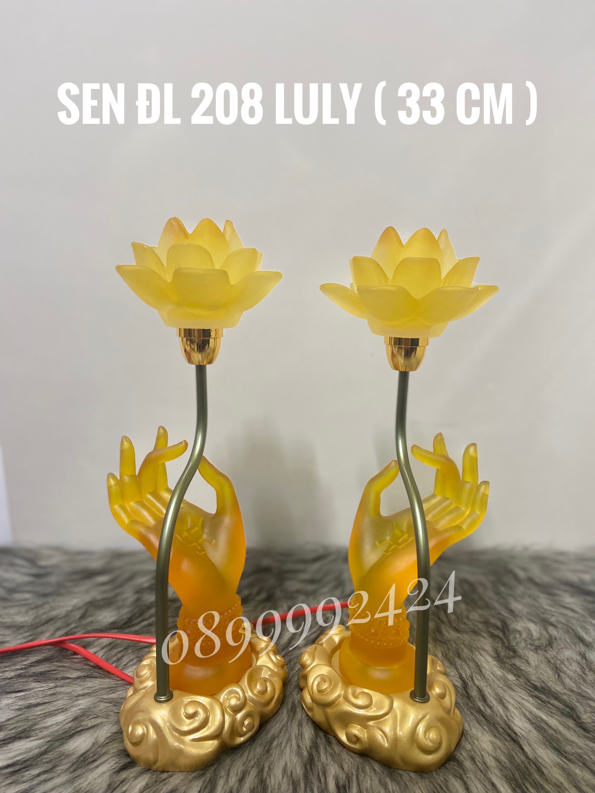 ĐÈN THỜ PHA LÊ CAO CẤP 208 - BÀN TAY PHẬT VÀNG , HOA LƯU LY VÀNG 1 CẶP
