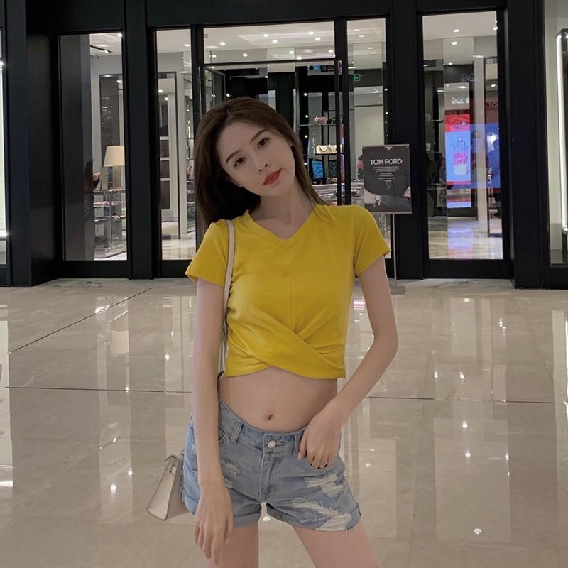 Áo phông croptop xoắn eo, cổ tim và cổ tròn, nhiều màu, cotton 4c loại 1 siêu đẹp, đủ size