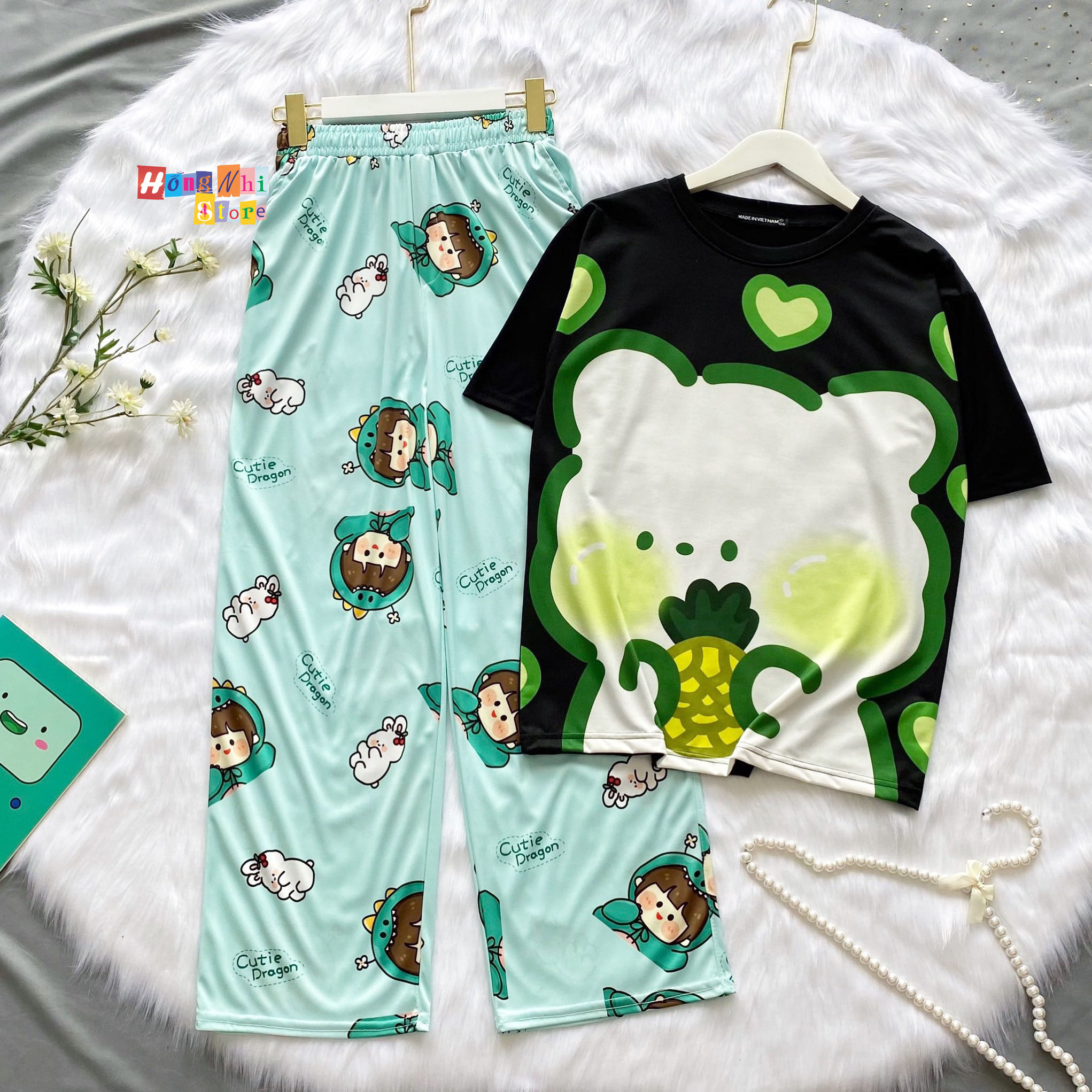 Quần Hoạt Hình Dài Cô Bé Khủng Long Xanh Ống Rộng Cartoon Pant V2 Oversize Ulzzang Unisex - MM