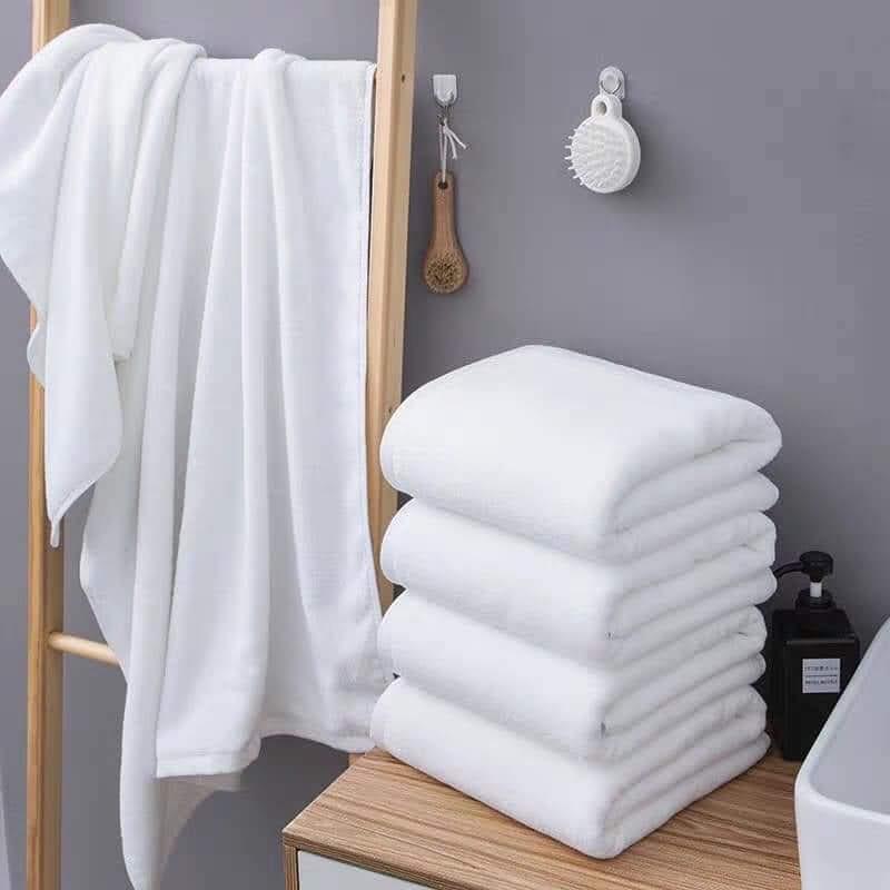 Khăn tắm.khăn quấn người khách sạn đủ kích thước
