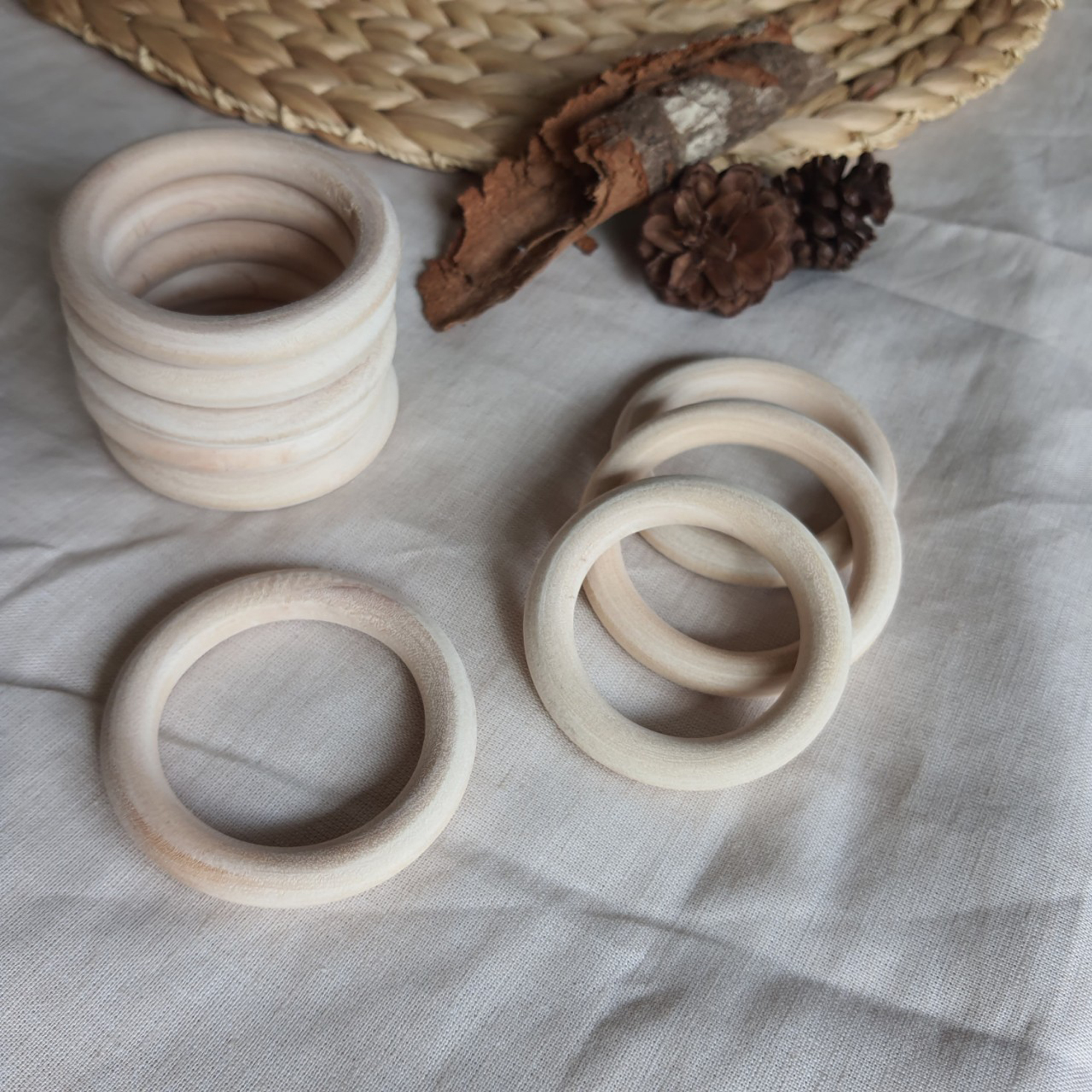 Vòng gỗ mộc tự nhiên, nguyên liệu làm lục lạc - vòng cầm tay đồ chơi cho bé - trang trí, handmade macrame - DIY
