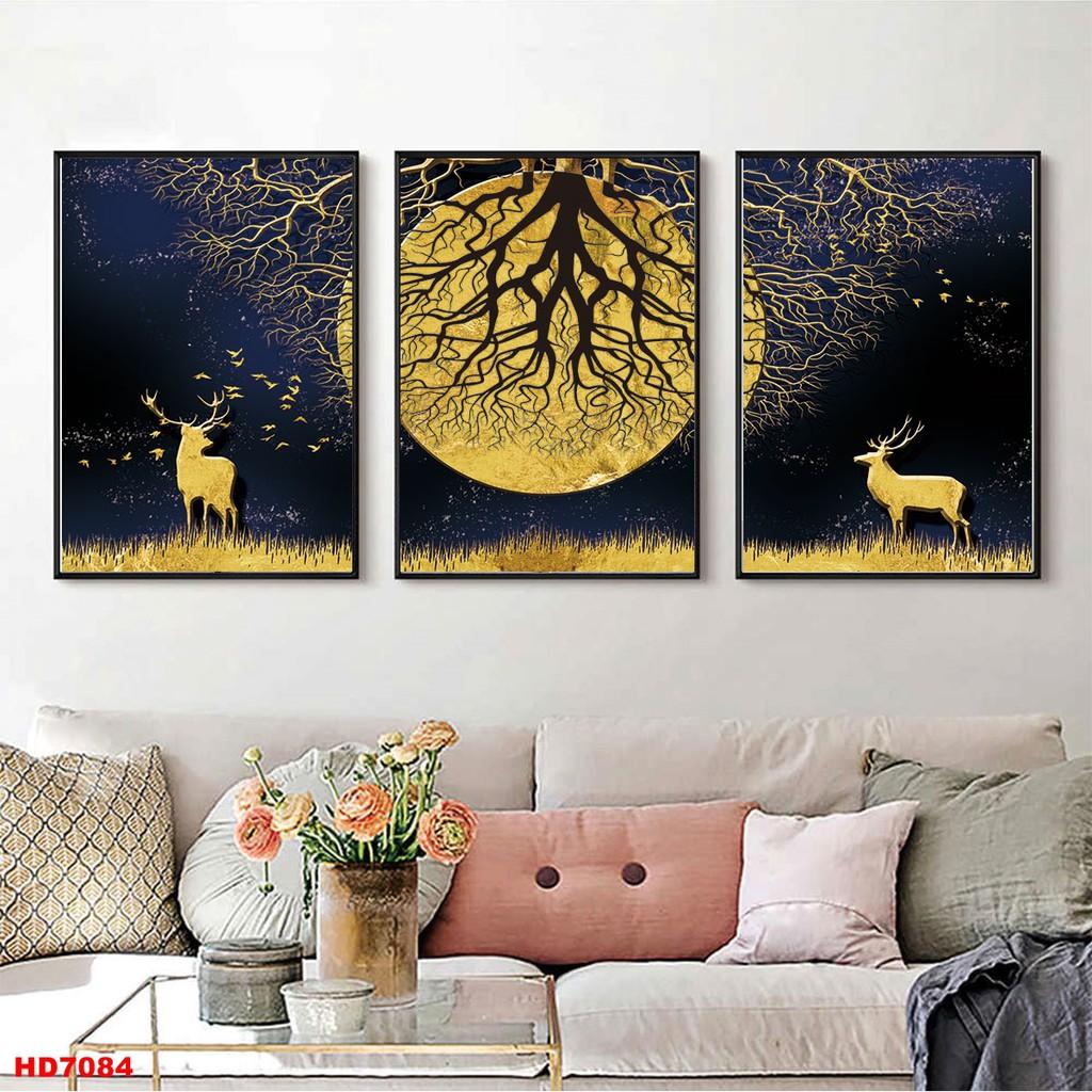 Tranh tráng gương cây nền tím và mặt trăng đẹp hơn tranh canvas thích hợp treo phòng khách