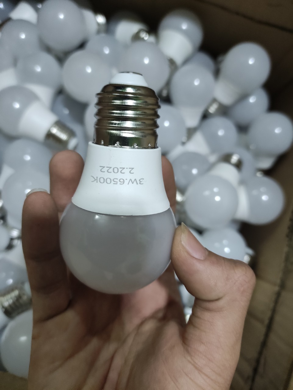 Bóng đèn Led 5W trang trí ánh sáng vàng
