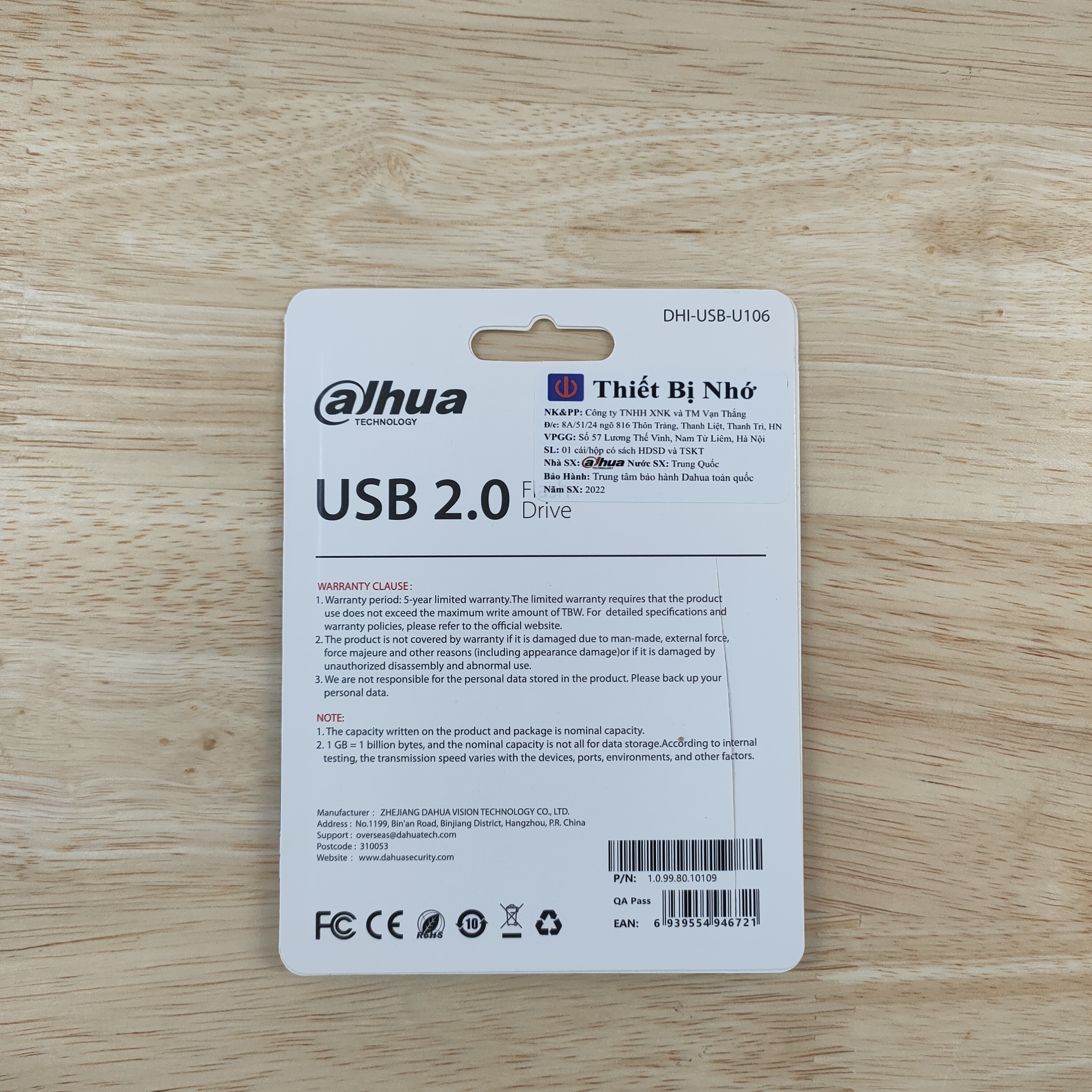 USB 2.0 Dahua U106 32GB Vỏ kim loại có khuyên móc khóa - Hàng chính hãng