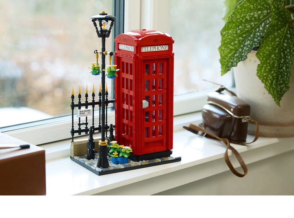 LEGO 21347 - Buồng Điện Thoại London Màu Đỏ (1440 Chi Tiết)