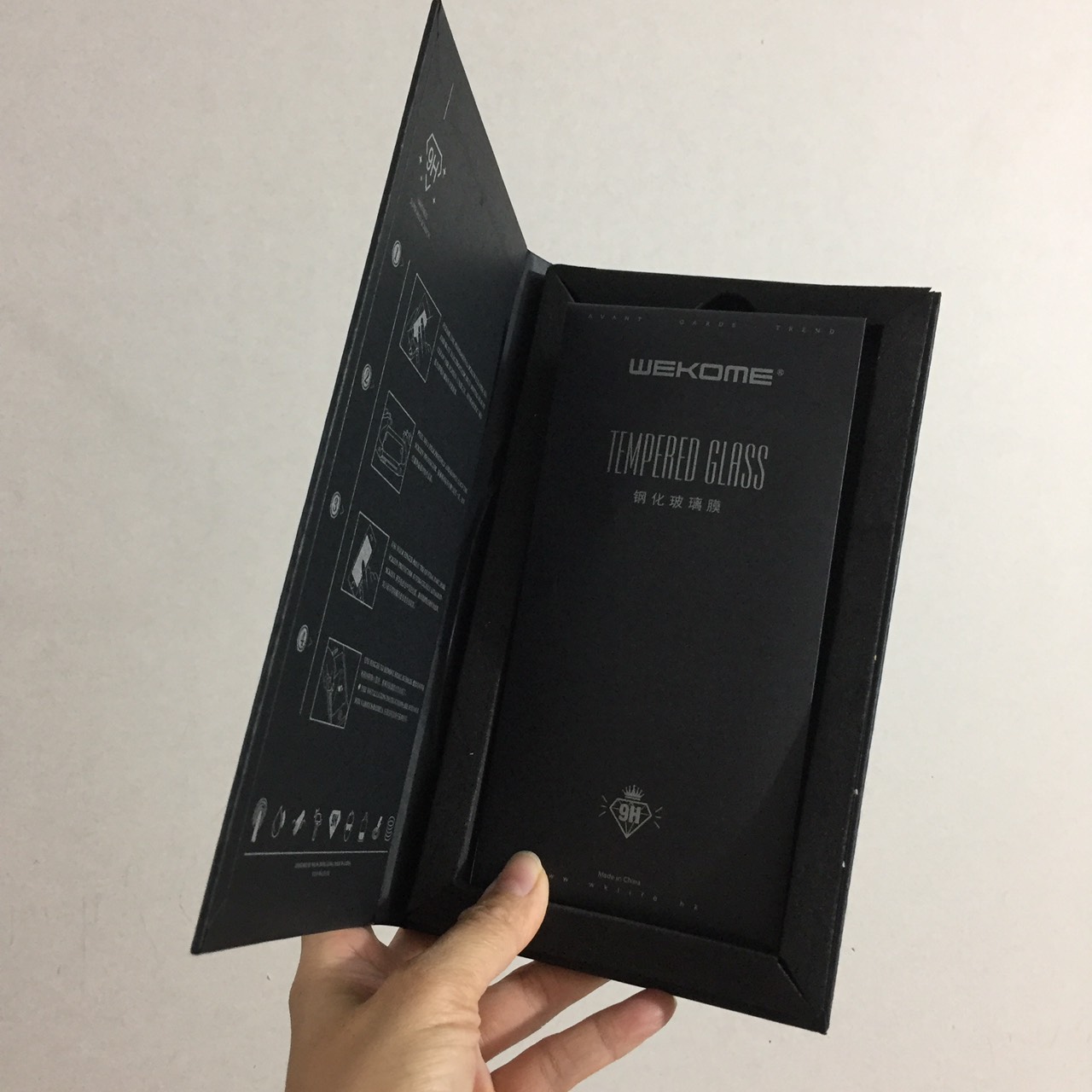 [13;13Pro;14 ] Cường lực chống nhìn trộm full màn hình cho iP 13-14 6.1inches Wekome Kingkong 4D WTP-012 _ hàng chính hãng