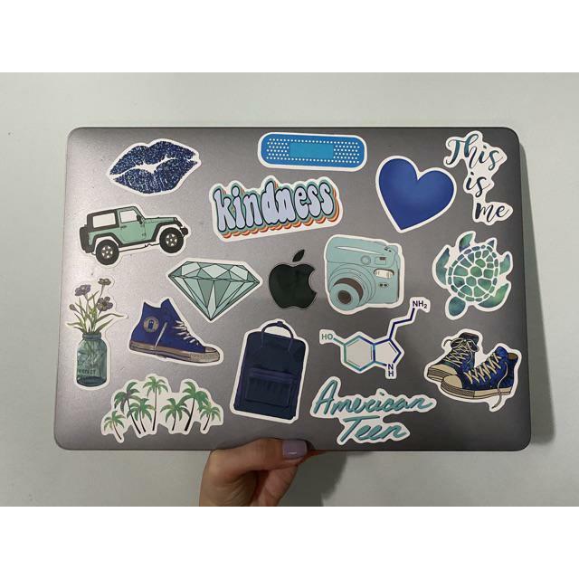 Bộ 10 20 50 sticker WE BARE BEARS cao cấp chống nước trang trí Vali Laptop Mũ Bảo Hiểm Xe Máy Xe Đạp Đàn Guitar Ukulele