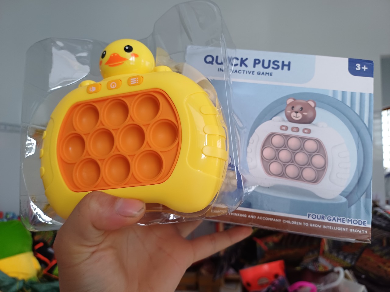 MÁY ĐỒ CHƠI THÔNG MINH POP IT ĐIỆN TỬ THẾ HỆ MỚI – MÁY CHƠI GAME BẤM NÚT THEO NHẠC