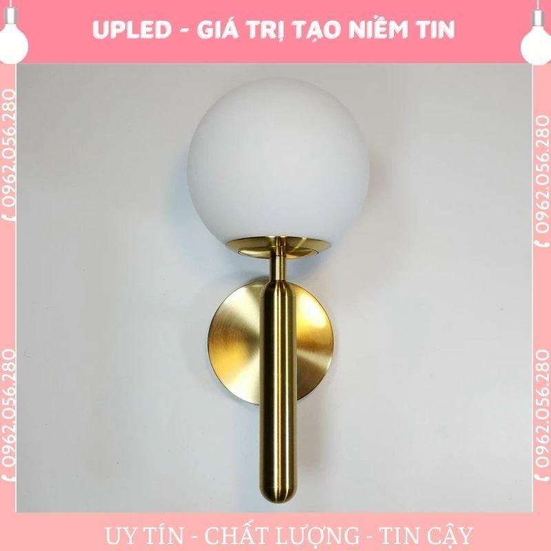 Đèn treo tường cao cấp tặng kèm bóng Led, đèn treo tường hiện đại chao cầu thân mạ vàng - Upled