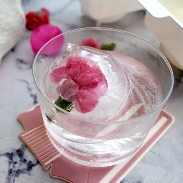 Khay Đá Viên Tròn To Đẹp - Nội Địa Nhật Bản