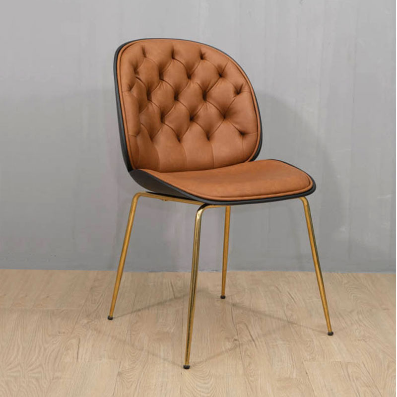 Ghế trang điểm có tựa chân vàng Beetle B-P1 Nội thất Capta Ghế ngồi bàn trang điểm nệm da simili thân nhựa màu đen chân sắt mạ màu vàng gold sang trọng luxury tại HCM