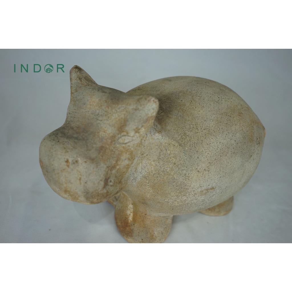 Tượng chú bò mông to chất liệu đất nung terracotta Tượng decor Noel Tượng trang trí nội ngoại thất