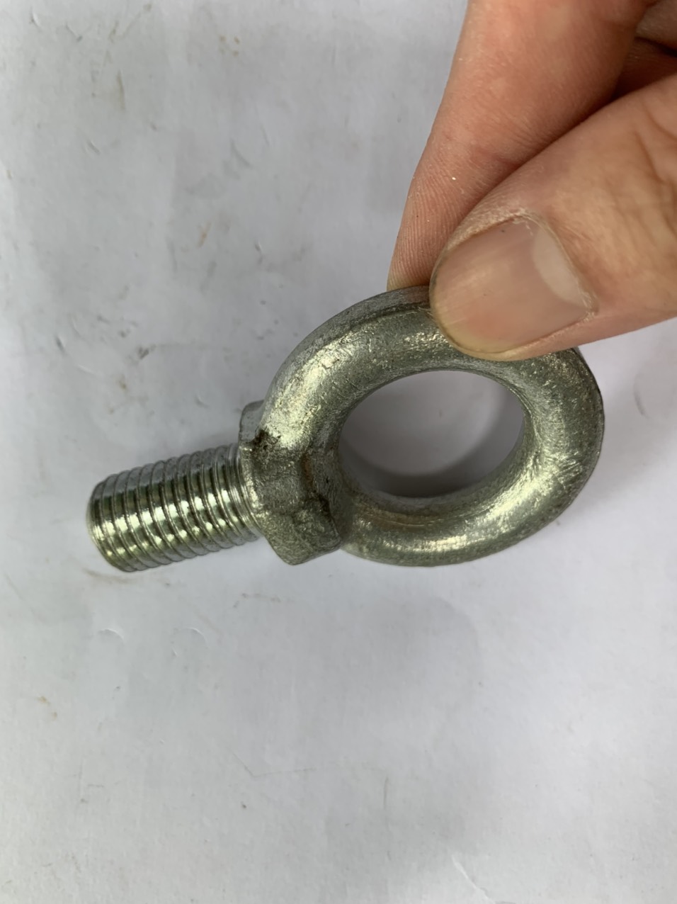 Bulong tai cẩu M16 dùng móc buộc cẩu kéo an toàn hiệu quả dễ sử dụng thao thác đơn giản tuổi thọ cao