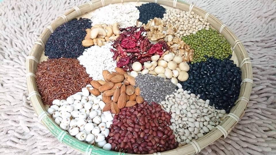 Bột Ngũ Cốc Dinh Dưỡng 17 loại hạt Mẹ Tôm, 100% hand made, không phụ gia hương liệu chất bảo quản