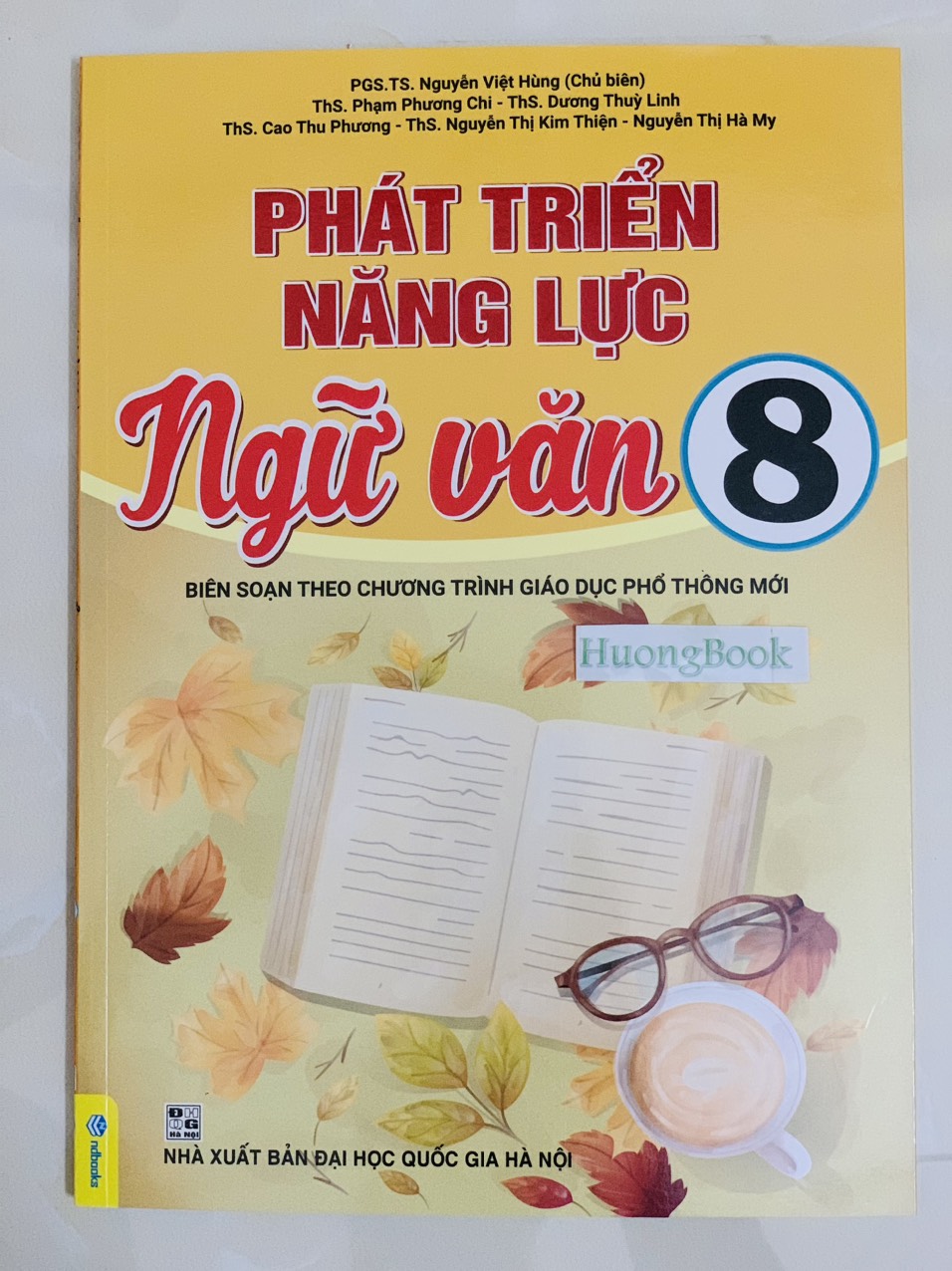 Sách - Phát Triển Năng Lực Ngữ Văn 8 - Biên Soạn Theo Chương Trình GDPT Mới
