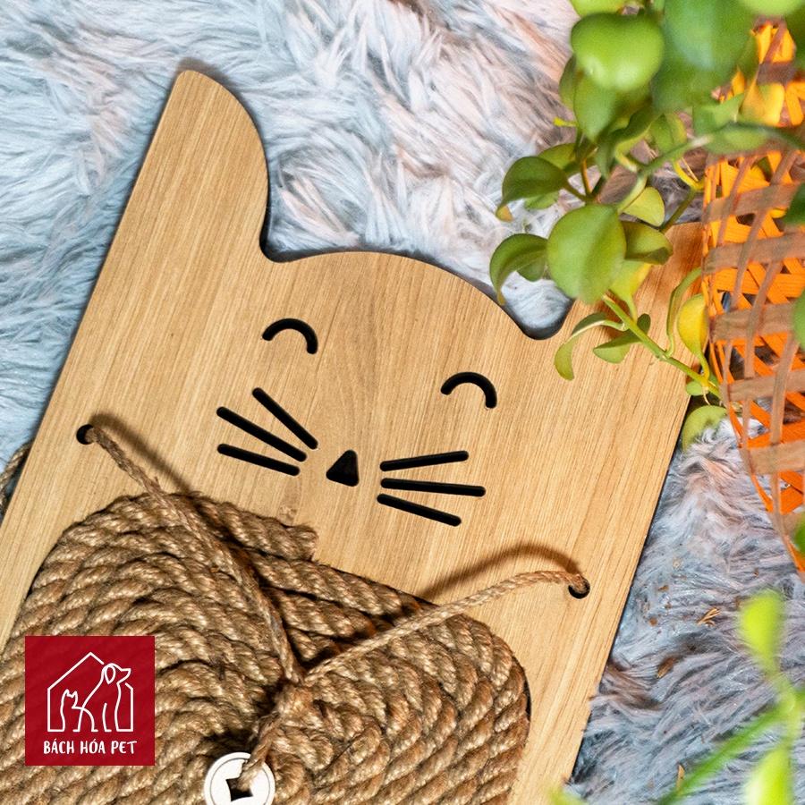Bàn cào móng cho mèo CM1 làm bằng gỗ và dây thừng siêu bền đáp ứng nhu cầu mài dũa móng mỗi ngày của boss