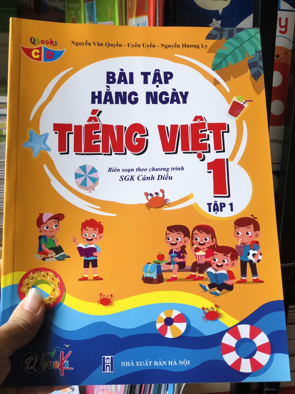 Sách - Combo Bài Tập Hằng Ngày Toán và Tiếng Việt Lớp 1 - Cánh Diều - Tập 1,2 (2 cuốn)