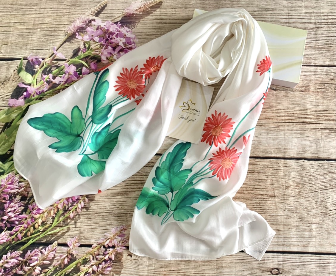 Khăn Lụa Vẽ Tay Hoa Đồng Tiền SenSilk  – Quà Tặng Doanh Nghiệp - Silk Painting Scaves 100% Silk made in Vietnam 160x55cm