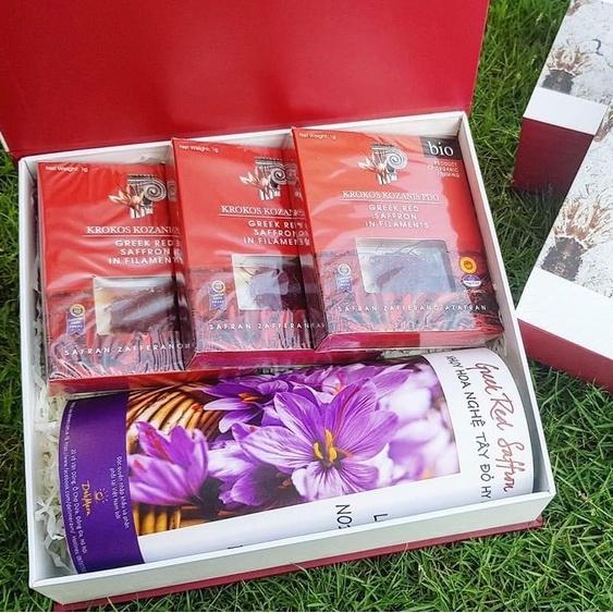 Hộp quà Saffron Organic Nhuỵ Hoa Nghệ Tây Hy Lạp tặng gia đình và người thân