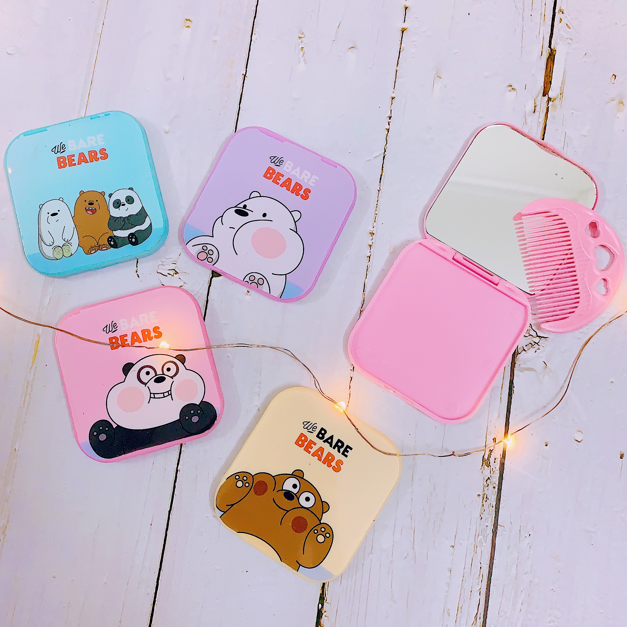 Bộ Gương Lược Mini We Bare Bears (giao mẫu ngẫu nhiên)