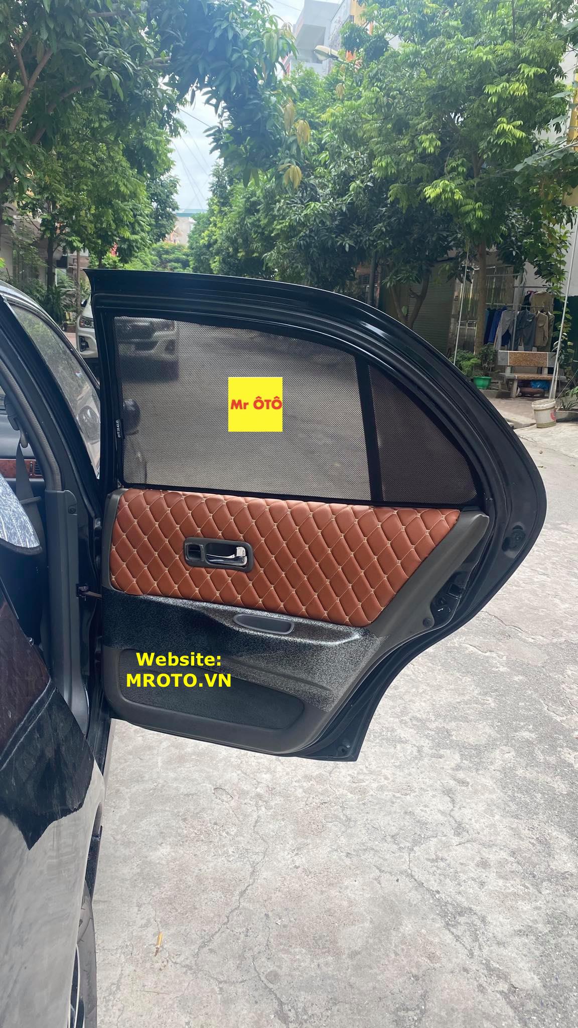 Rèm Che nắng xe Nissan Bluebierd loại 1 có hút nam châm, Vải dày dặn, chống nắng tuyệt đối