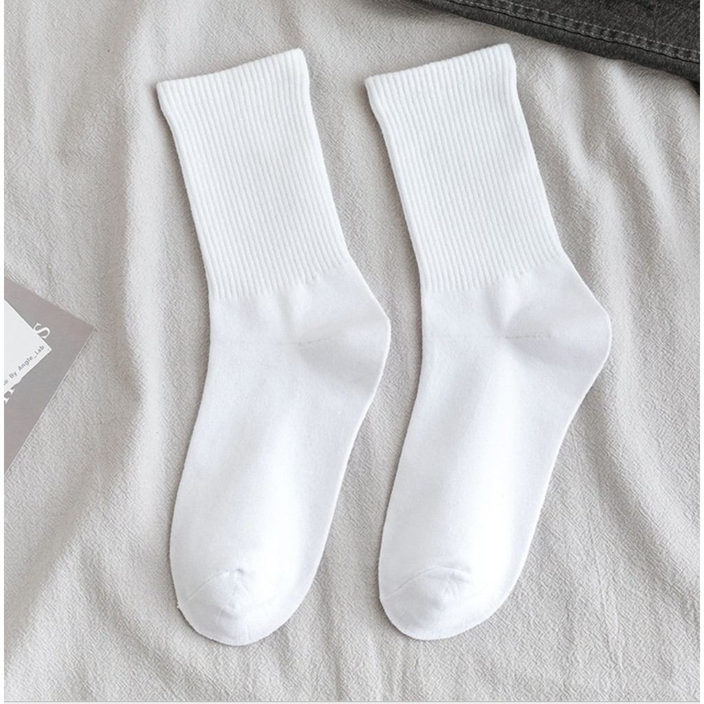 COMBO 04 ĐÔI TẤT TRƠN ĐEN, TRẮNG CAO CỔ NAM NỮ