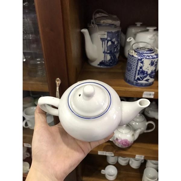 Ấm trà chỉ Bát Tràng