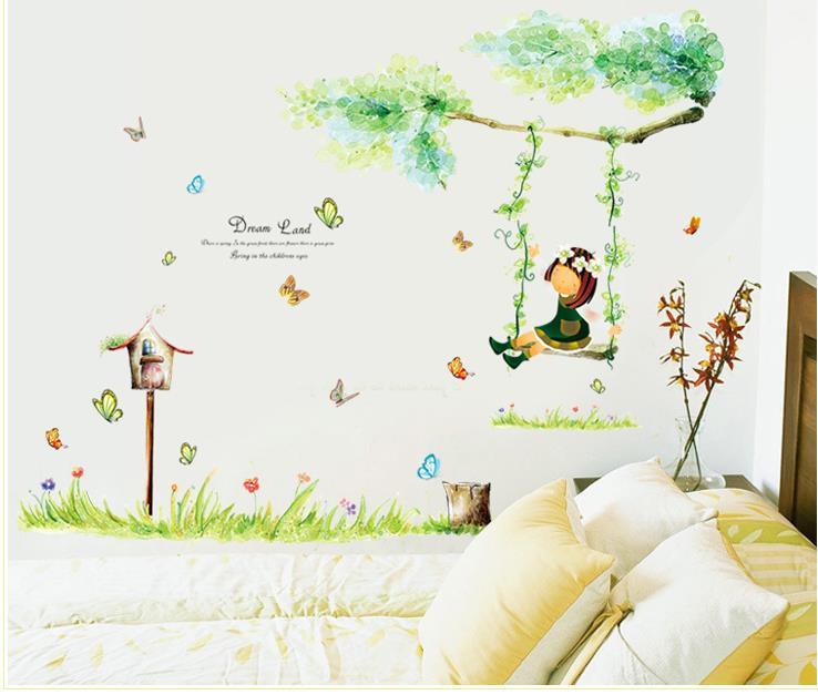 DECAL DÁN TƯỜNG CÔ GÁI XÍCH ĐU