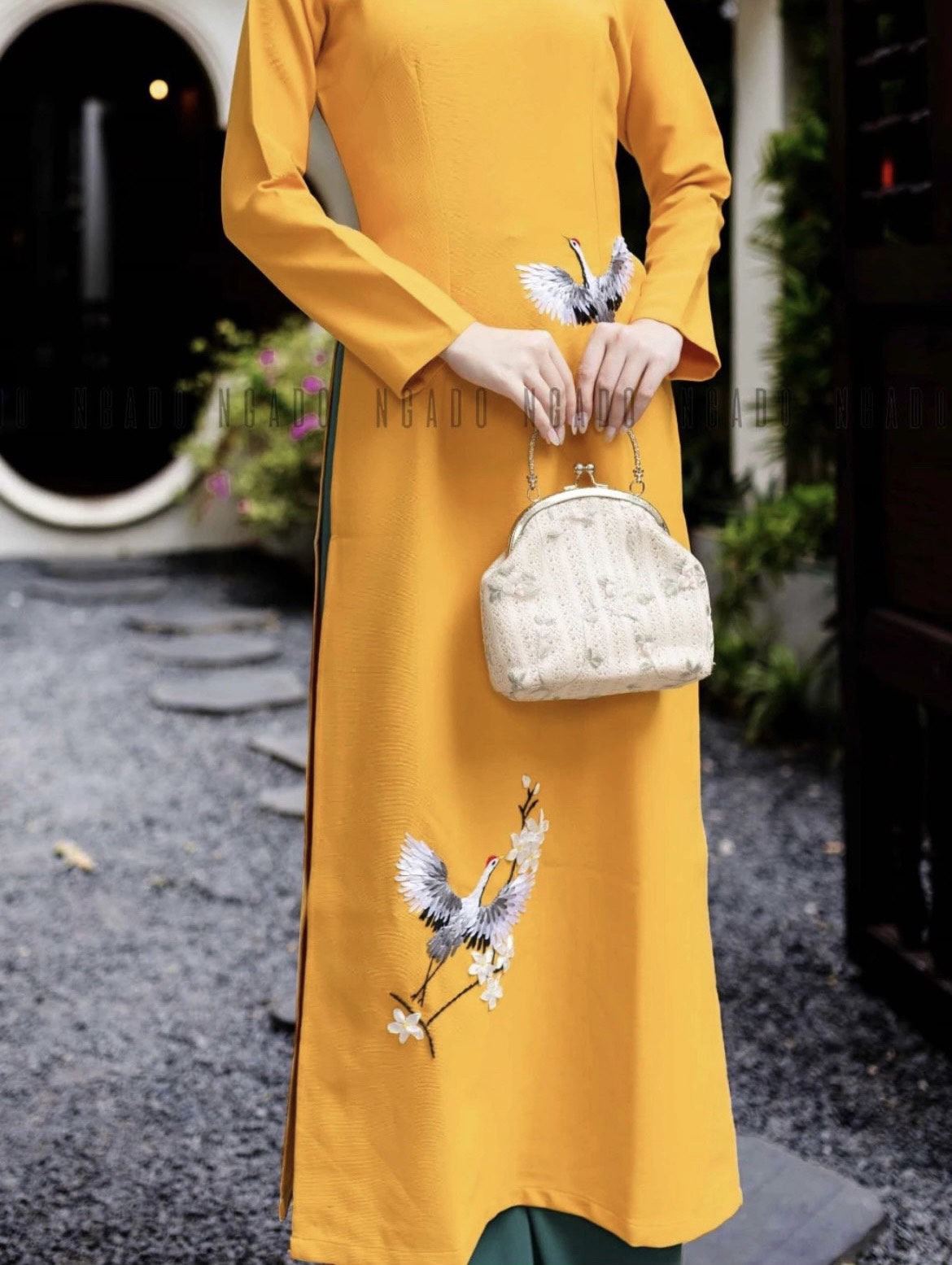 Áo dài Hồ Điệp NGADO