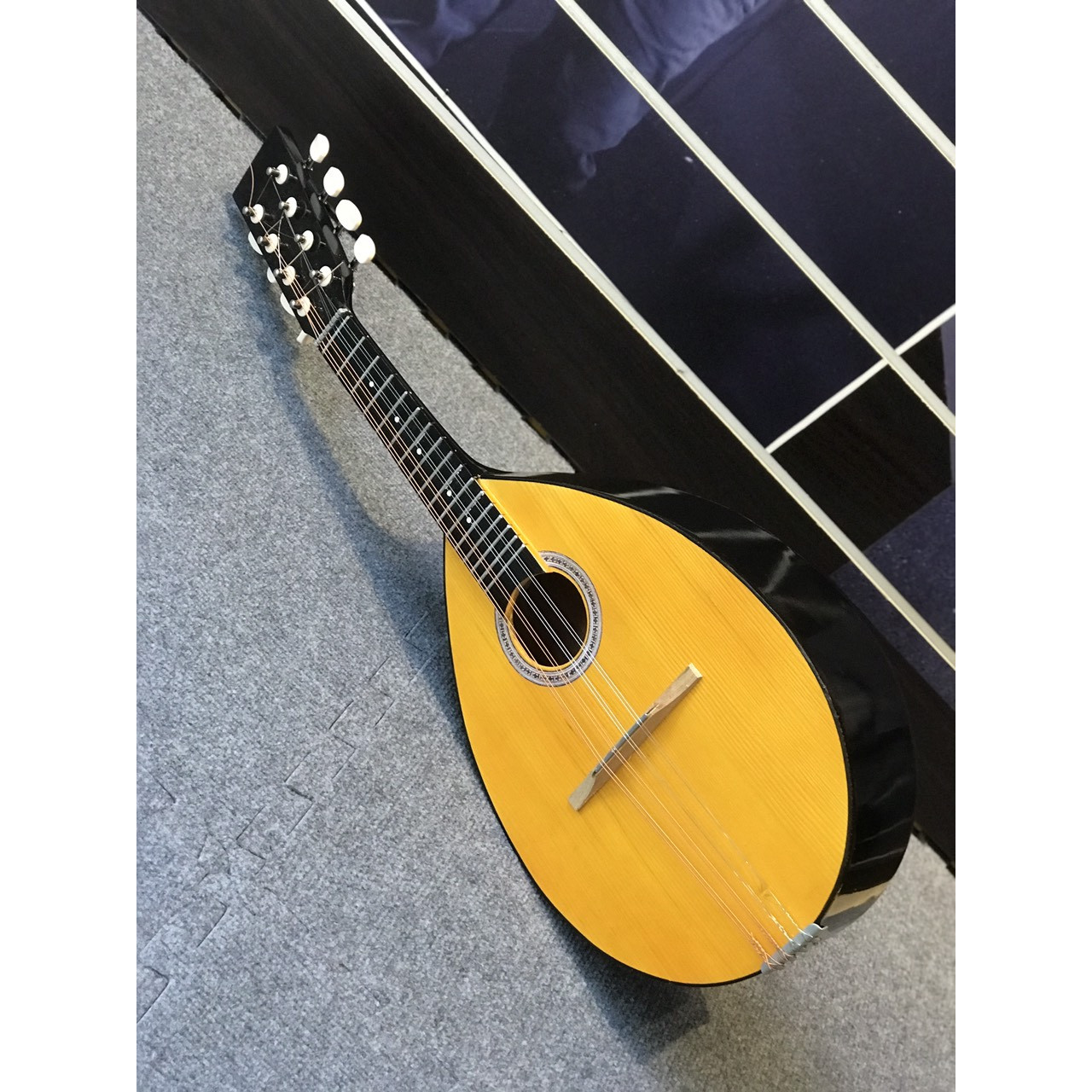 Đàn Mandolin chất lượng tốt