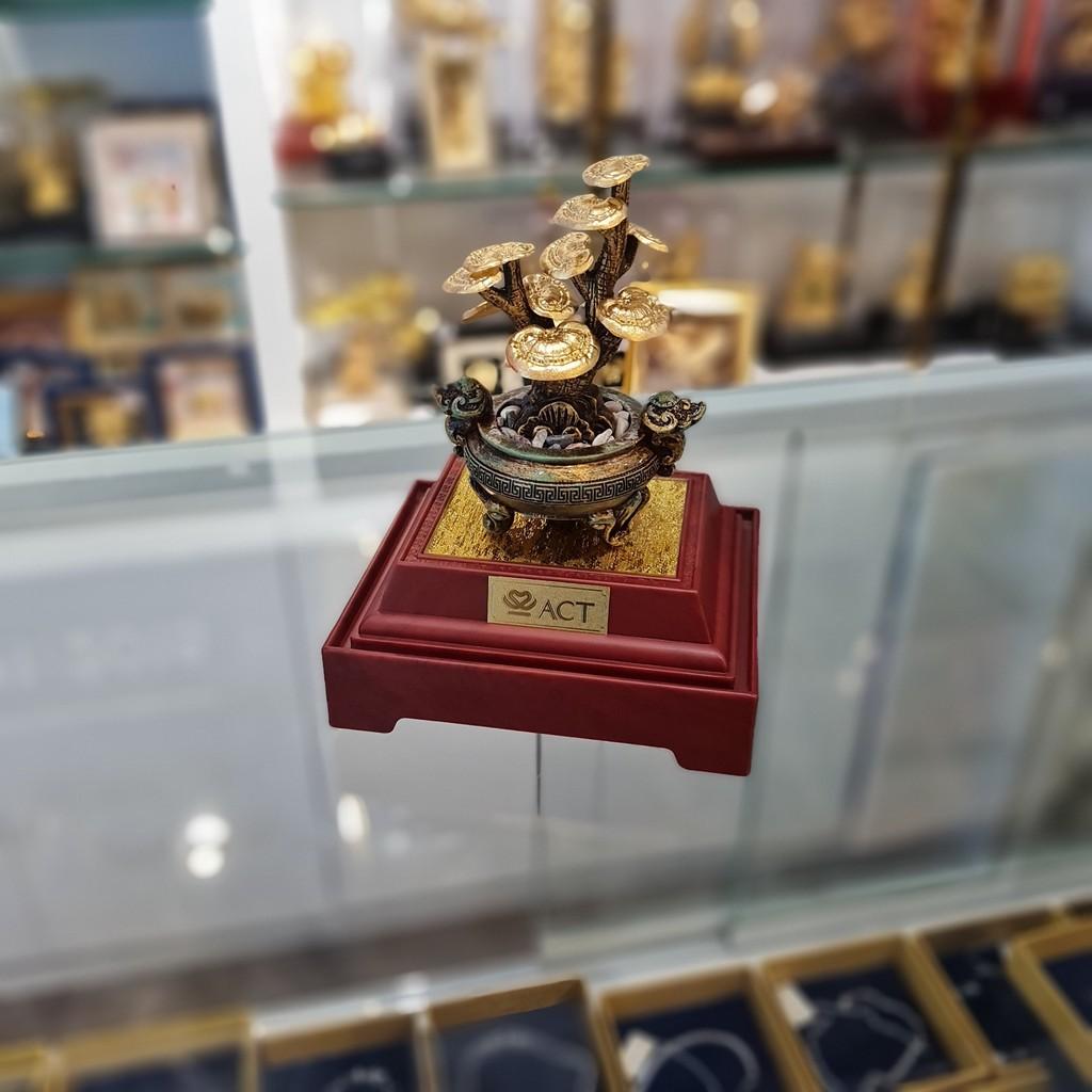 CÂY LINH CHI DÁT VÀNG