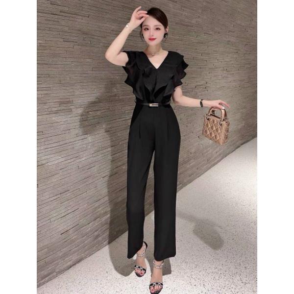 JUMPSUIT CỔ V BÈO KÈM NỊT