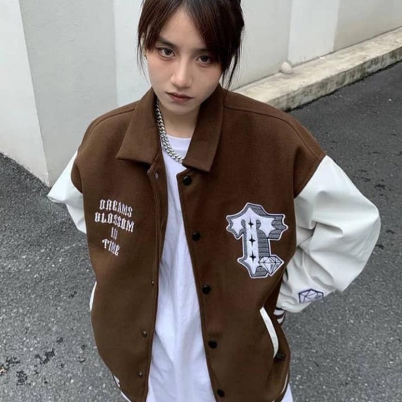 Áo khoác nữ nam nhung bomber unisex gió jacket cúc bấm form rộng local brand ulzzang phong cách hàn quốc đep Chữ T