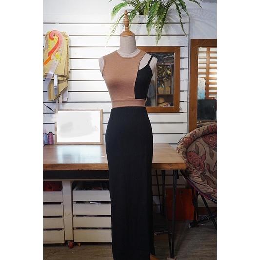 F1235B Áo croptop phối màu sát nách