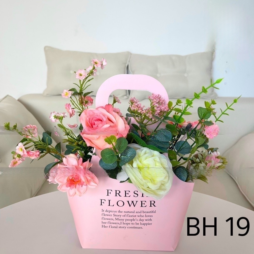 Giỏ hoa lụa, túi hoa lụa quà tặng hoa lụa - tăng thầy cô giáo 20/11 - Cây giả Decor trang trí nhà cửa