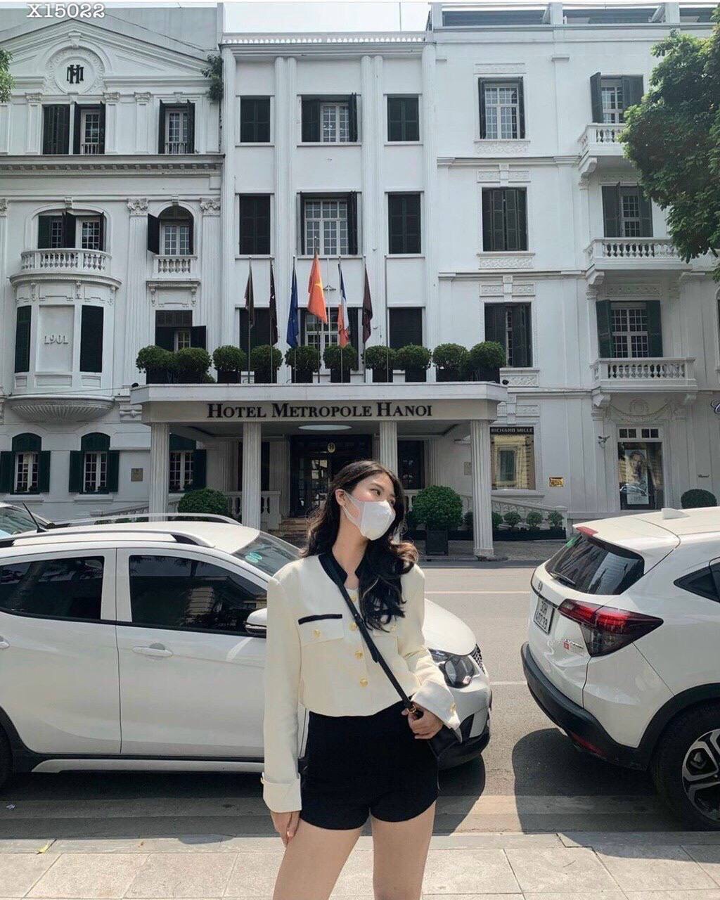 SET ÁO KHOÁC BLAZER / VEST NỮ + ÁO HAI DÂY CROPTOP + QUẦN VÁY NGẮN