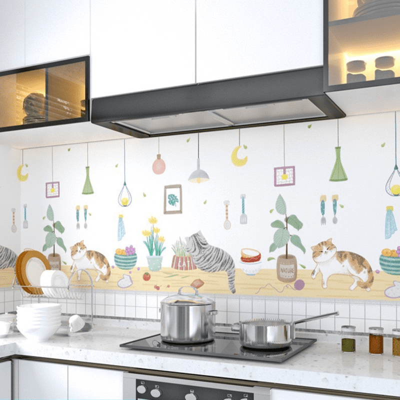 Decal dán bếp tráng nhôm mèo và không gian bếp khổ 60cm