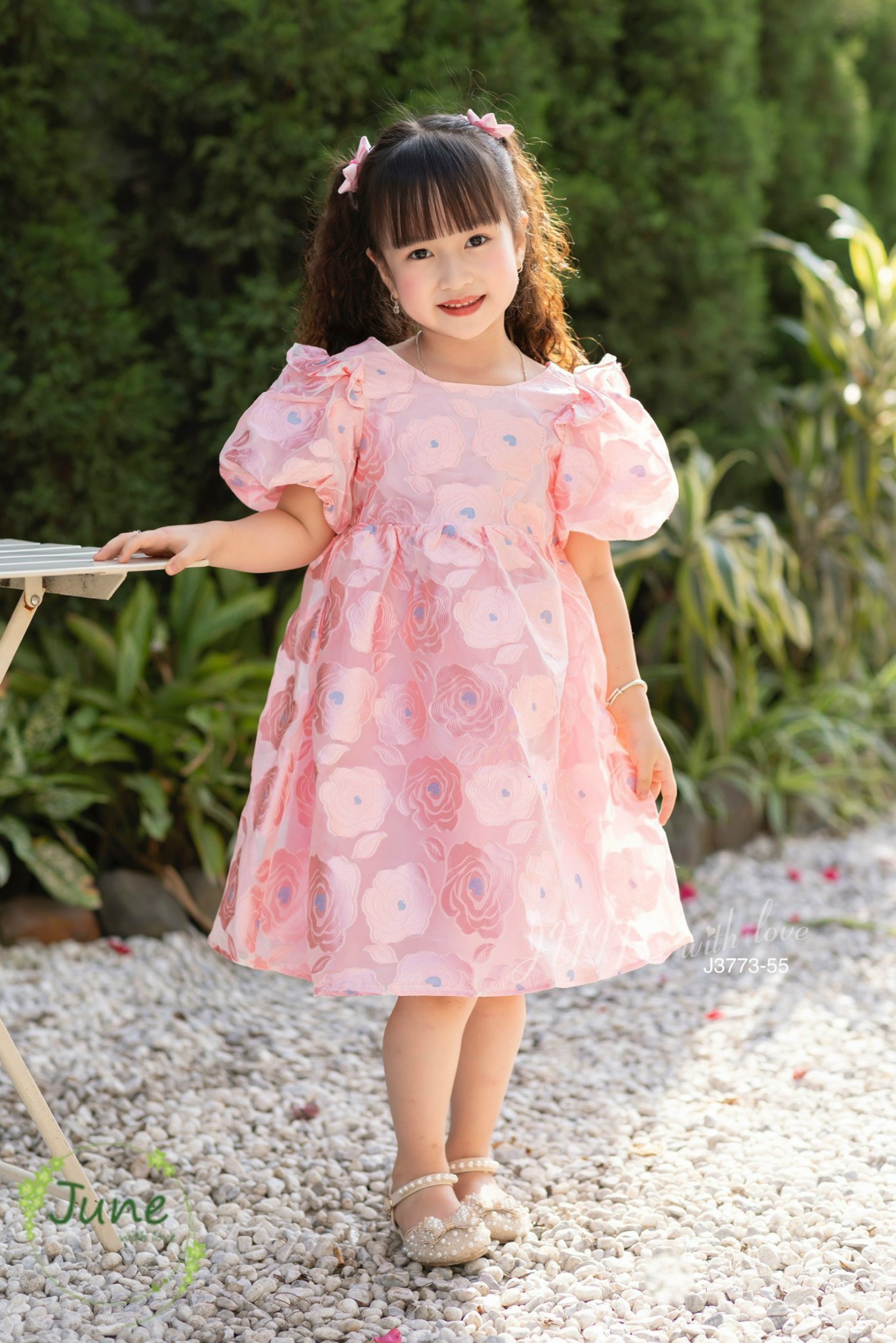 Đầm công chúa cho bé gái vân hoa hồng dự tiệc diện đi chơi đẹp size 10-40kg hàng thiết kế cao cấp