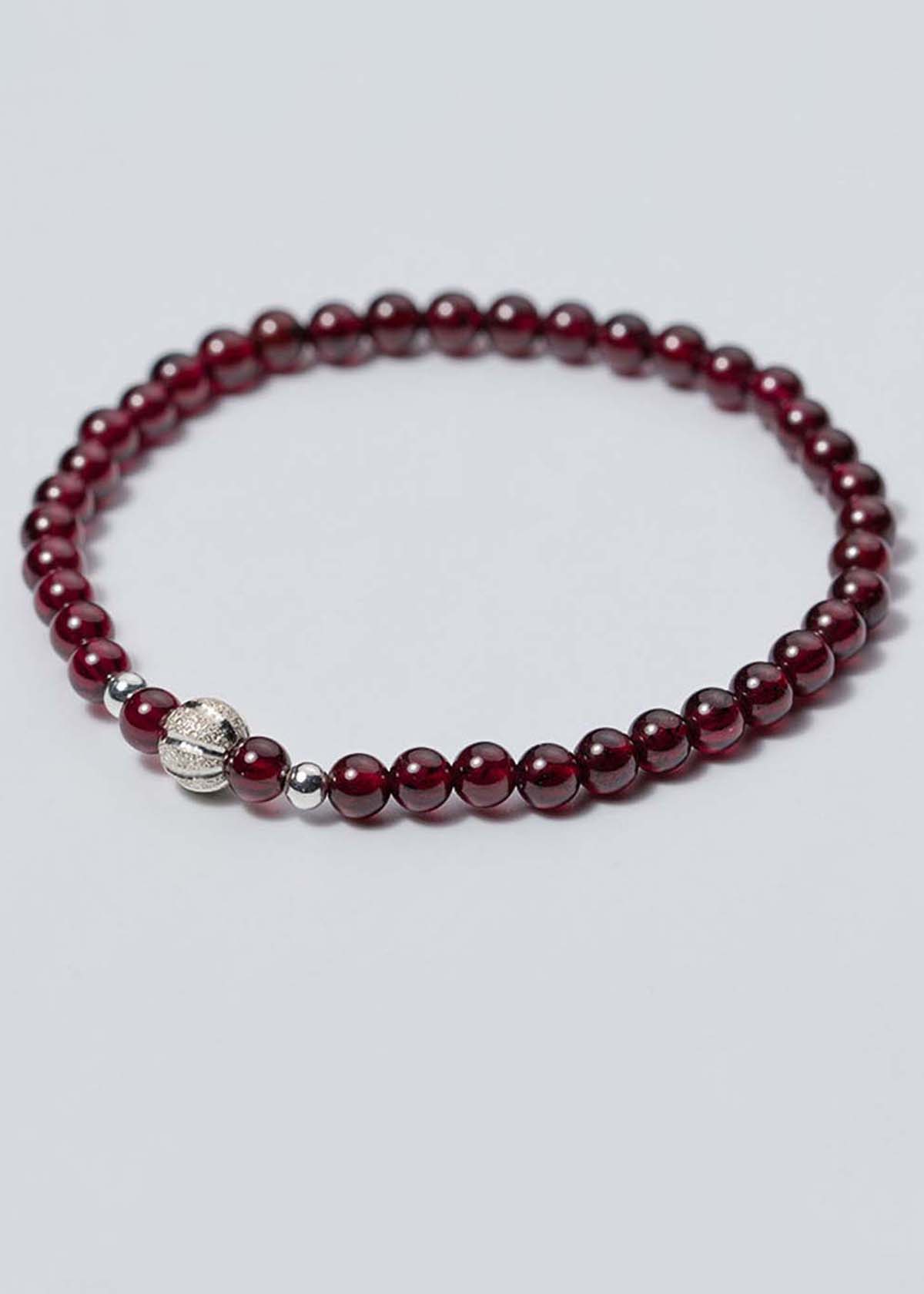 Vòng tay Garnet phối bi họa tiết size hạt 6mm mệnh hỏa, thổ - Ngọc Quý Gemstones