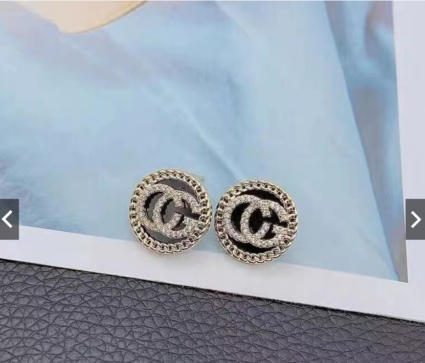 Bông Tai họa tiết chữ G đính kim cương giả nhân tạo  thời trang Nhật Hàn sang trọng dành cho phái đẹp.